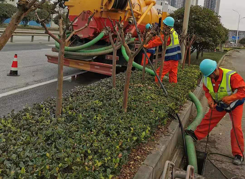 萨尔图市政管道清淤